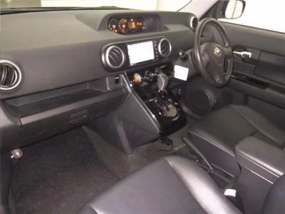 Toyota COROLLA RUMION