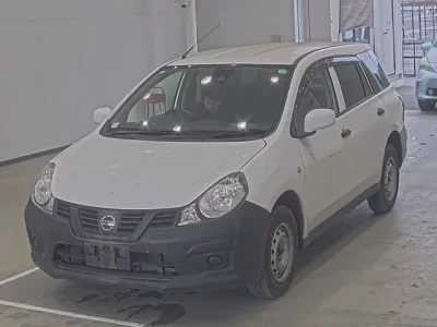 Nissan AD