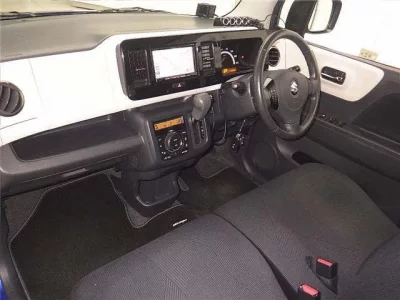Suzuki MRWAGON
