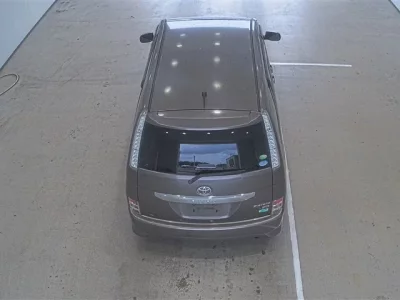 Toyota ISIS