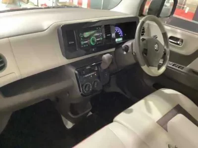 Suzuki MRWAGON