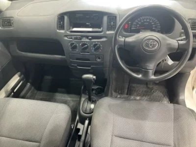 Toyota SUCCEED