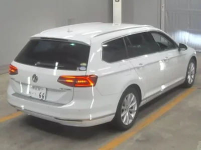 Volkswagen PASSAT VARIANT