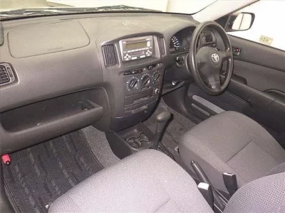 Toyota SUCCEED
