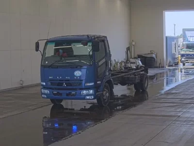 Mitsubishi FUSO FIGHTER