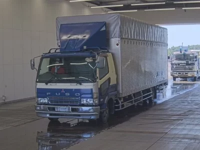 Mitsubishi FUSO FIGHTER
