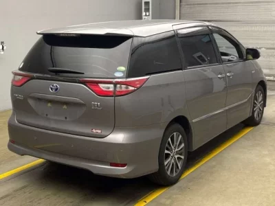 Toyota ESTIMA HYBRID
