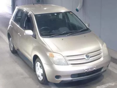 Toyota IST