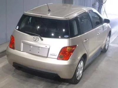 Toyota IST