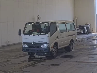 Hino DUTRO