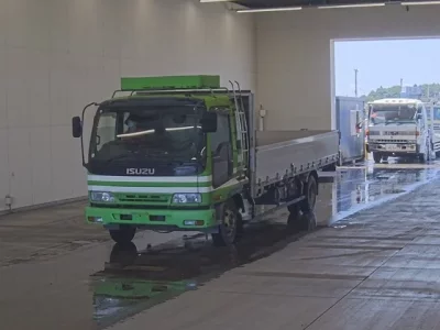 Isuzu FORWARD