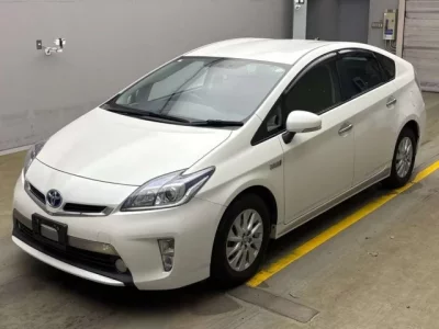 Toyota PRIUS PHV