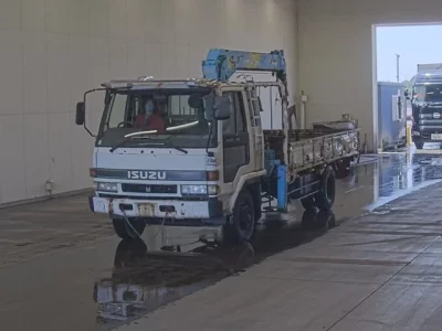 Isuzu FORWARD