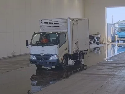 Hino DUTRO