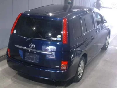 Toyota ISIS