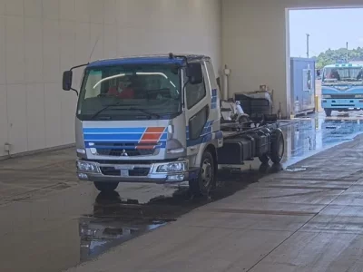 Mitsubishi FUSO FIGHTER
