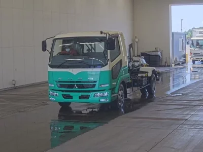 Mitsubishi FUSO FIGHTER