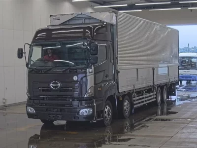 Hino PROFIA