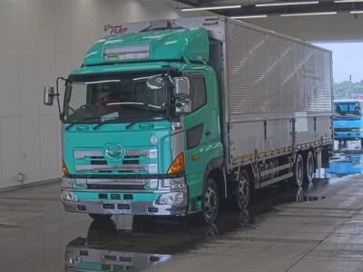 Hino PROFIA