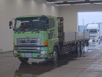 Hino TRUCK