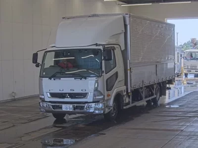 Mitsubishi FUSO FIGHTER