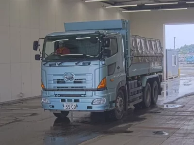 Hino PROFIA
