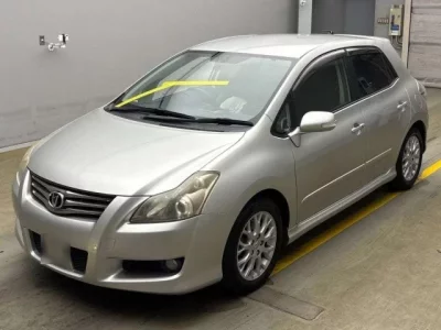 Toyota BLADE