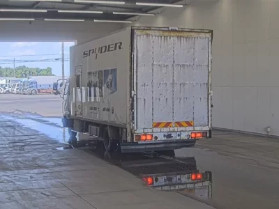 Mitsubishi FUSO FIGHTER