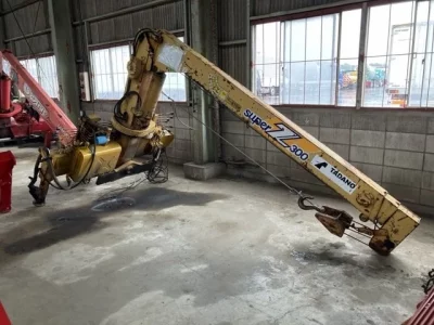 TADANO CRANE