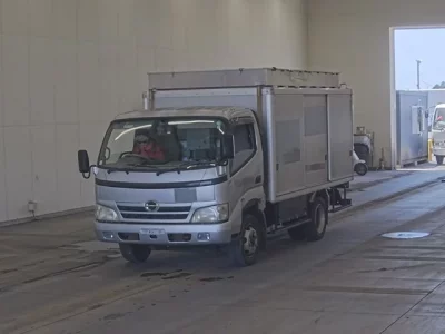 Hino DUTRO