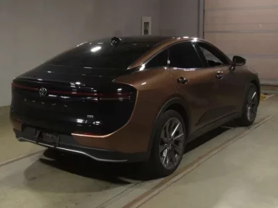 Toyota CROWN CROSSOVER