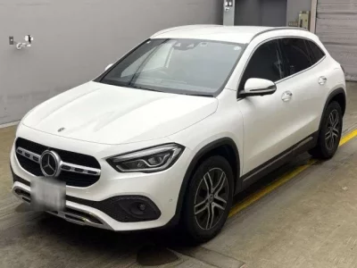 Mercedes-Benz GLA CLASS