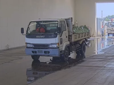 Isuzu JUSTON