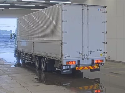 Hino PROFIA