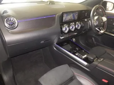 Mercedes-Benz GLA CLASS