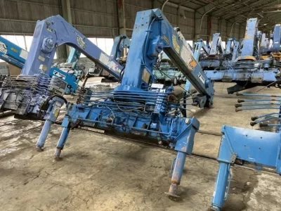TADANO CRANE