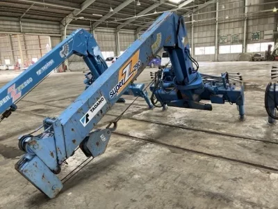 TADANO CRANE