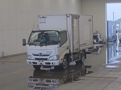 Hino DUTRO