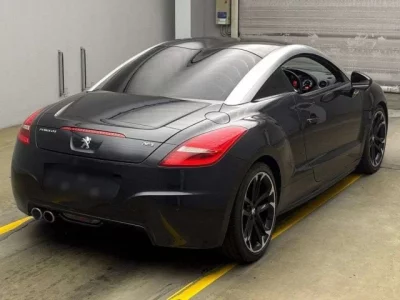 Peugeot RCZ