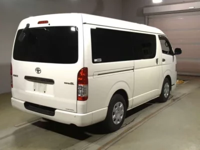 Toyota REGIUS ACE VAN
