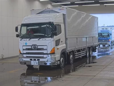 Hino PROFIA