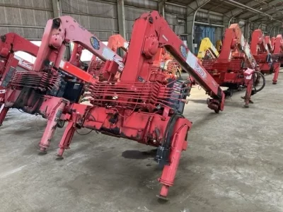 OTHERS UNIC CRANE