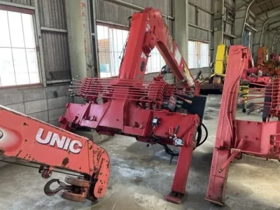 OTHERS UNIC CRANE