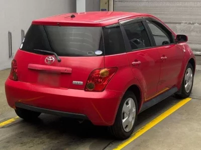 Toyota IST