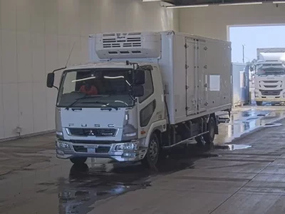 Mitsubishi FUSO FIGHTER