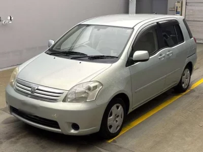 Toyota RAUM