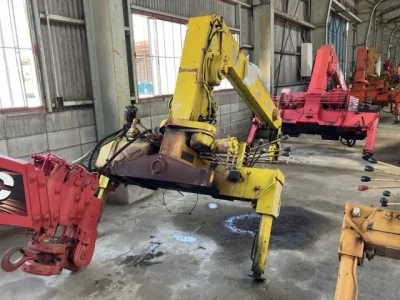 TADANO CRANE