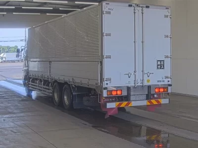 Hino PROFIA