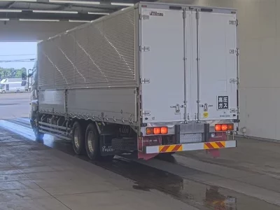 Hino PROFIA