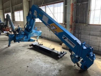 TADANO CRANE
